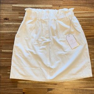 NWT White Paper Bag Waist Skirt